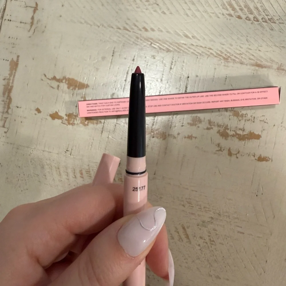 RealHer nib elegant